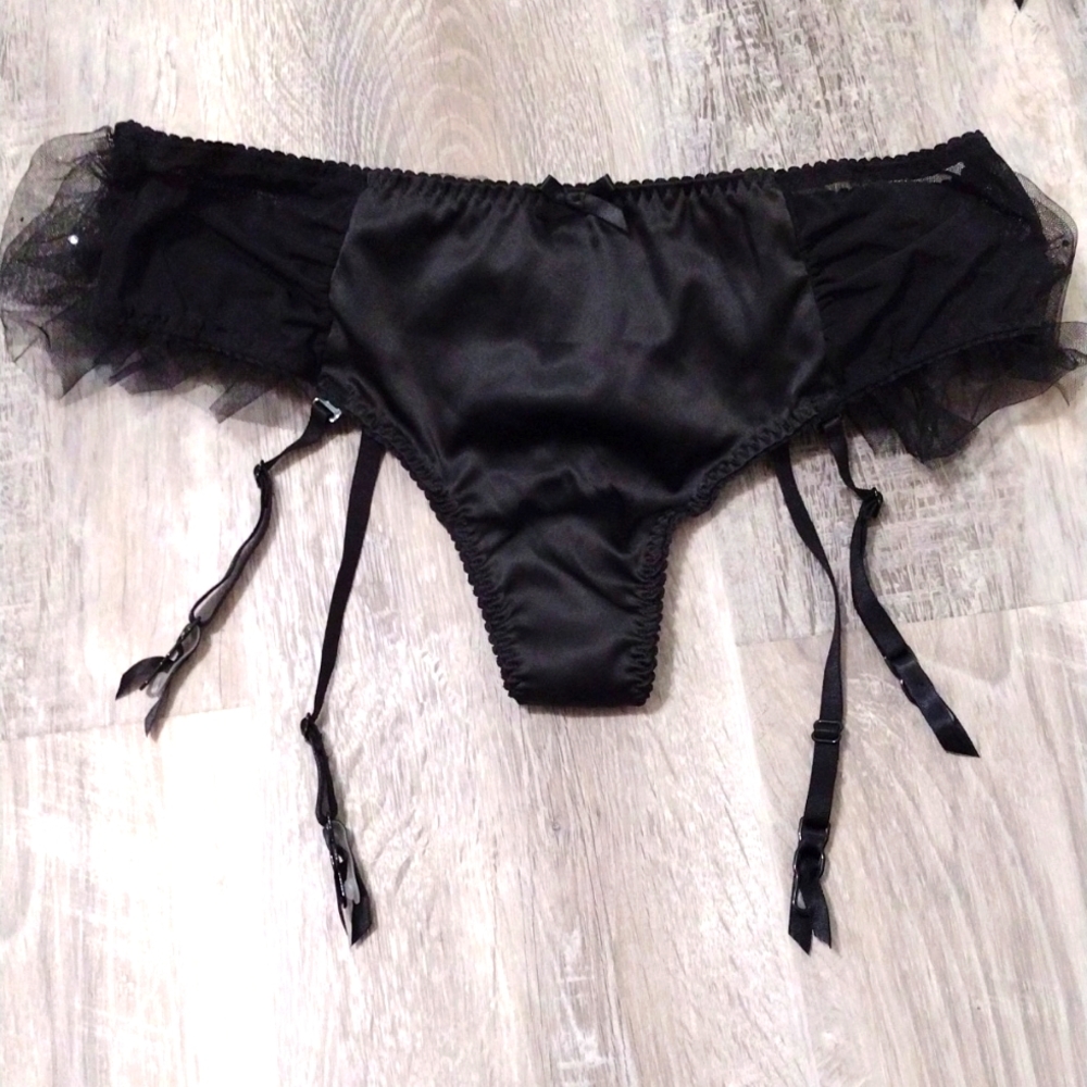 Victoria's Secret Large Thong Panty with black ruffles and Sequins